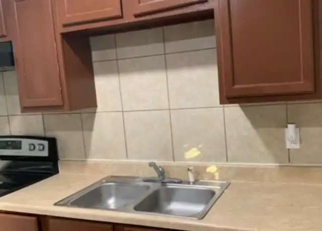 Property at 1015 N 14th St Unit 7, Killeen, TX, 76541, 1 bed, 1 bath, [object Object]