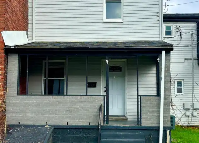 Property at 613-615 W Main St Unit wmai615, Carnegie, PA, 15106, 3 beds, 1 bath, [object Object]