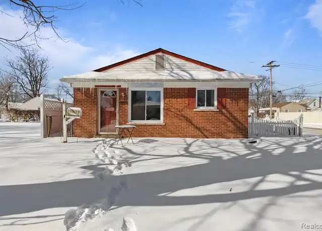 Property at 4902 Fleming St, Dearborn Heights, MI, 48125, 3 beds, 1 bath, [object Object]