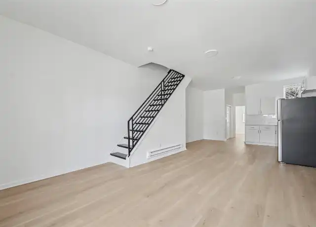 Property at 230 N 61st St, Philadelphia, PA, 19139, 6 beds, 2.5 baths, [object Object]