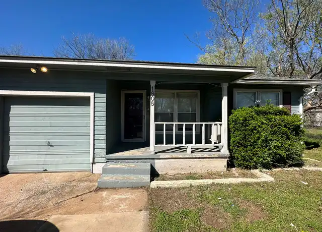 Property at 1805 NW Kingsbury Ave, Lawton, OK, 73507, 2 beds, 1 bath, [object Object]