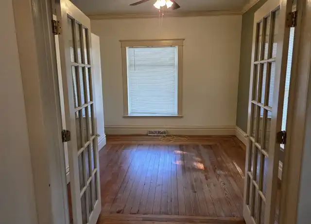 Property at 807 Ferris Ct Unit 1, Kalamazoo, MI, 49007, 1 bed, 1 bath, [object Object]