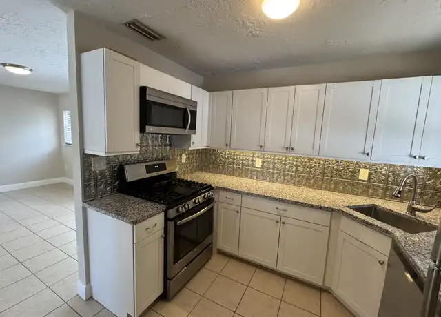 Property at 1607 Stafford Rd, Leesburg, FL, 34748, 3 beds, 2 baths, [object Object]
