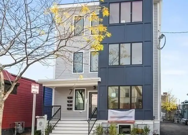 Property at 7 Springfield St #2, Cambridge, MA, 02139, 1 bed, 1 bath, [object Object]