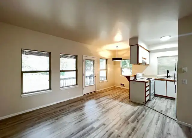 Property at 409 S 58th St Unit 411, Springfield, OR, 97478, 2 beds, 1.5 baths, [object Object]