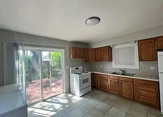 Property at 1212 Sibley St Unit 1, Hastings, MN, 55033, 5 beds, 2 baths, [object Object]