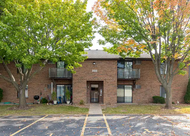 Property at 2170 W 9th Ave Unit 3-2144, Oshkosh, WI, 54904, 2 beds, 1 bath, [object Object]