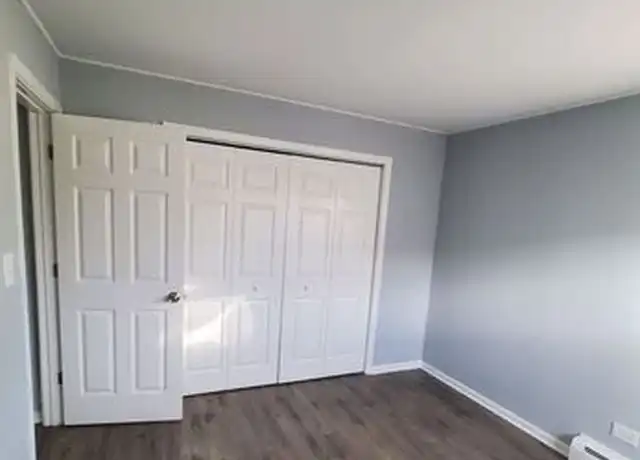 Property at 1024 E Division St Unit A, Lombard, IL, 60148, 2 beds, 1 bath, [object Object]