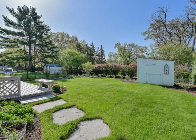 Photo of 303 Elm St, Glen Ellyn, IL 60137