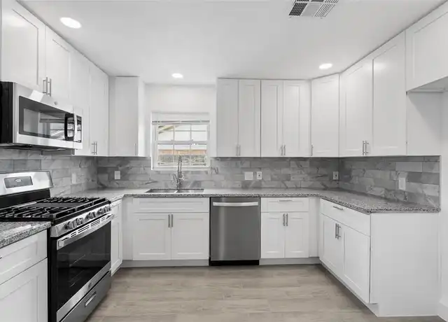 Property at 1814 Hanbury Ct, Sugar Land, TX, 77498, 4 beds, 2 baths, [object Object]
