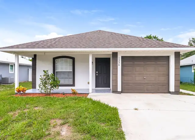 Property at 1336 25th Ave SW, Vero Beach, FL, 32962, 3 beds, 2 baths, [object Object]