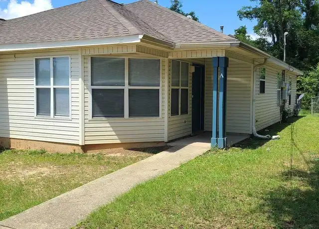 Property at 465 S L St Unit A, Pensacola, FL, 32502, 3 beds, 1 bath, [object Object]