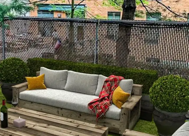 Property at 454 W 47th St Unit 1R, New York, NY, 10036, 2 beds, 1 bath, [object Object]