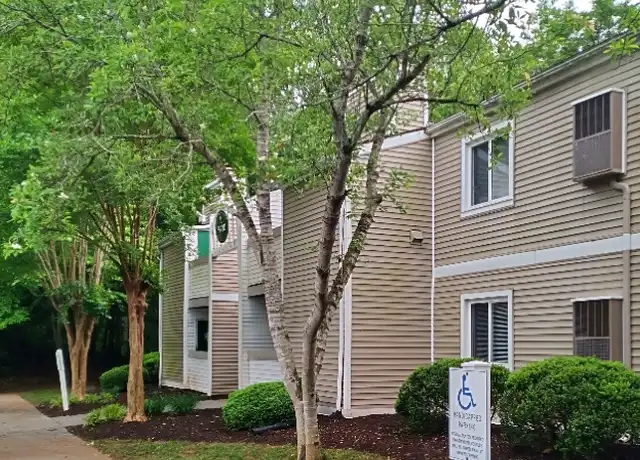 Property at 600 Reusens Rd Unit J112, Lynchburg, VA, 24503, 3 beds, 2 baths, [object Object]