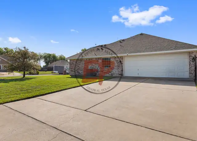 Property at 401 Topaz Cir, Hewitt, TX, 76643, 3 beds, 2 baths, [object Object]