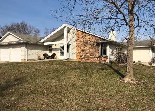 Property at 300 Dover Dr, Rolla, MO, 65401, 3 beds, 2 baths, [object Object]
