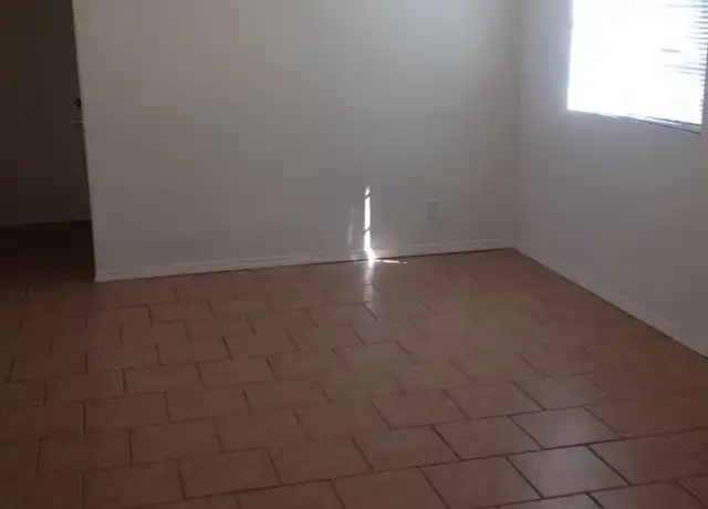 Property at 405 Girard Blvd SE Unit A, Albuquerque, NM, 87106, 1 bed, 1 bath, [object Object]