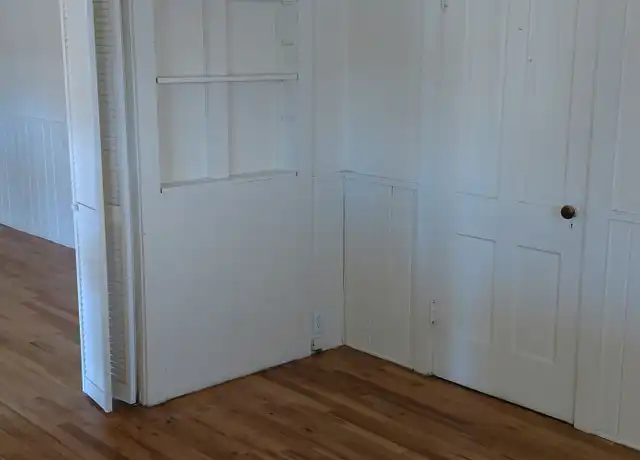 Property at 405 Girard Blvd SE Unit A, Albuquerque, NM, 87106, 1 bed, 1 bath, [object Object]