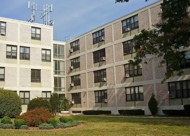 Property at 1015 Whalley Ave, New Haven, CT, 06515, 1 bed, 1 bath, [object Object]