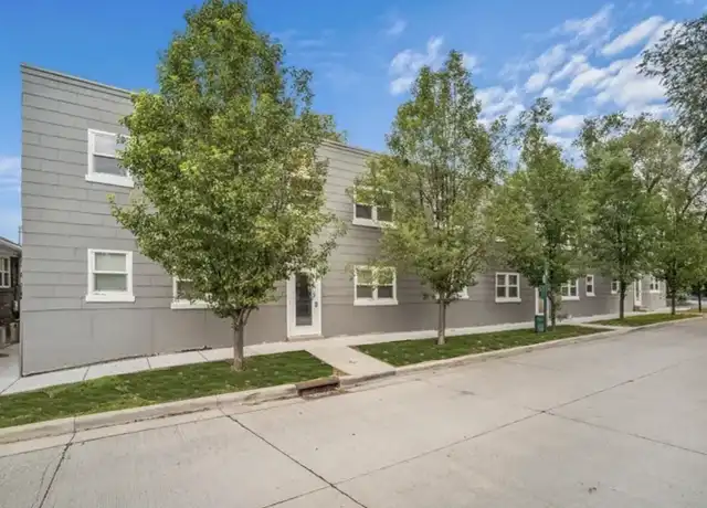 Property at 260 W Ardmore Pl, Salt Lake City, UT, 84103, 1 bed, 1 bath, [object Object]