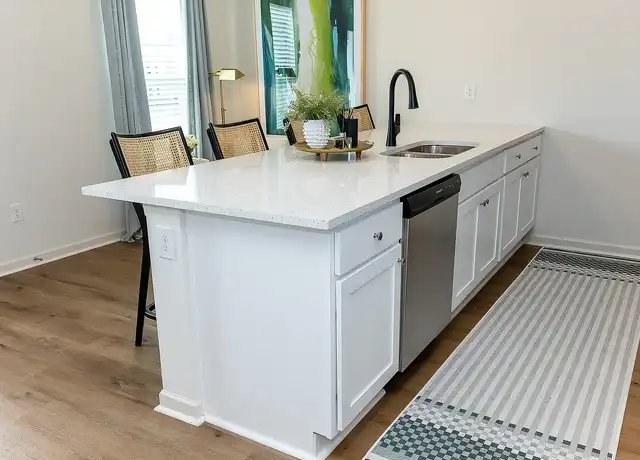 Property at Cypress Point Cottages - 2009 S Veterans Blvd, Gonzales, LA, 70737, 2-3 beds, 2 baths, [object Object]