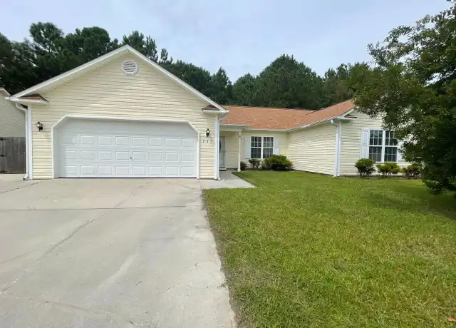 Property at 107 Butternut Cir, Jacksonville, NC, 28546, 4 beds, 2 baths, [object Object]