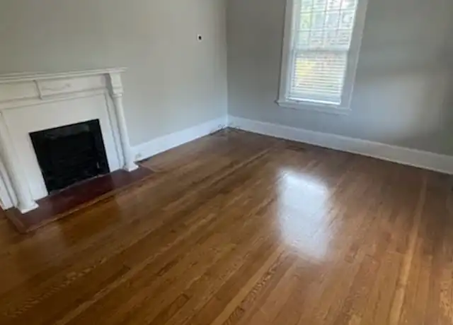 Property at 1428 Glade St NW Unit 1, Winston-Salem, NC, 27101, 1 bed, 1 bath, [object Object]