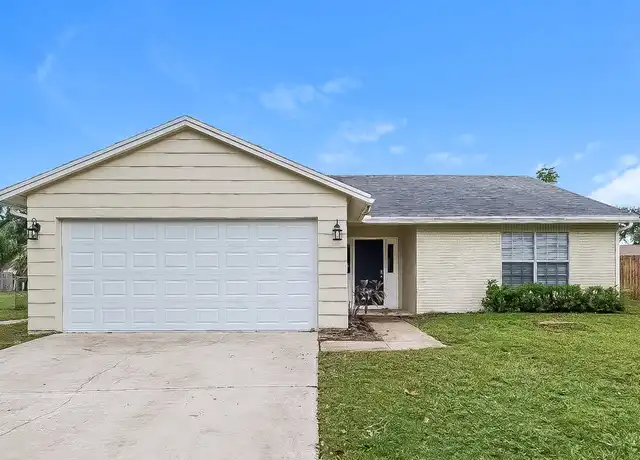 Property at 7964 Putnam Cir, New Port Richey, FL, 34655, 3 beds, 2 baths, [object Object]