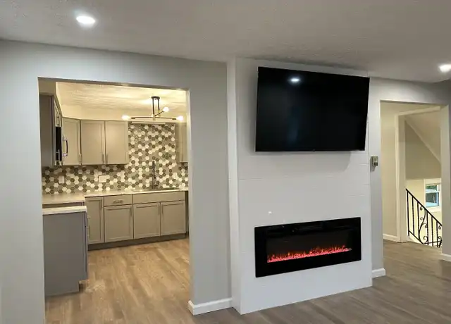 Property at 61 Grandview Ln, Rochester, NY, 14612, 3 beds, 1.5 baths, [object Object]