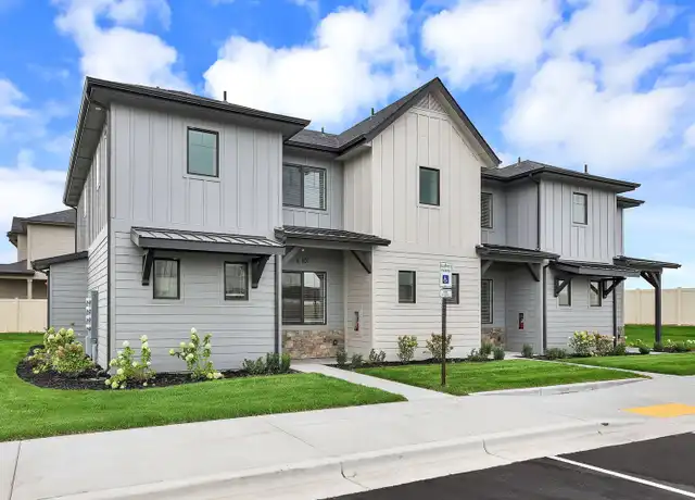 Property at 4095 S Lone Pine Way, Meridian, ID, 83642, 3 beds, 2.5 baths, [object Object]