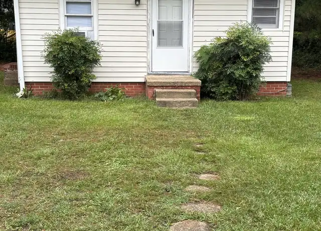 Property at 4966 Robin St, Fayetteville, NC, 28304, 1 bed, 1 bath, [object Object]