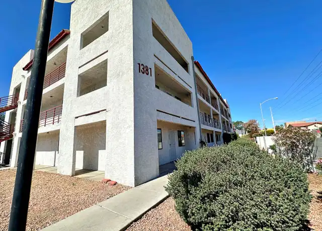 Property at 1381 E University Ave #102, Las Vegas, NV, 89119, 1 bed, 1 bath, [object Object]