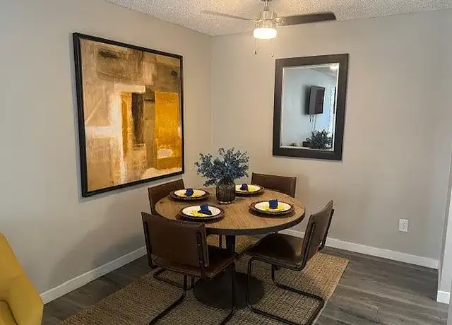 Photo of 750 Apple Creek Ln, Santa Rosa, CA 95401