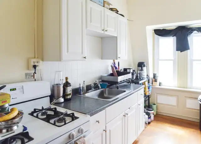 Property at 11 Whitehill Ter Unit 3S, Newburgh, NY, 12550, 1 bed, 1 bath, [object Object]