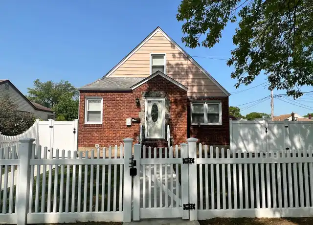 Property at 187 Crest Ave, Elmont, NY, 11003, 4 beds, 1 bath, [object Object]
