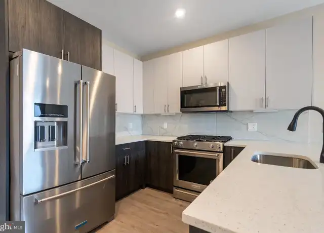 Property at 408 N Front St Unit 1, Philadelphia, PA, 19123, 1 bed, 1.5 baths, [object Object]