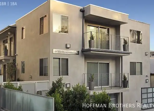 Property at 1418 N Poinsettia Pl Unit 5, Los Angeles, CA, 90046, 2 beds, 2 baths, [object Object]