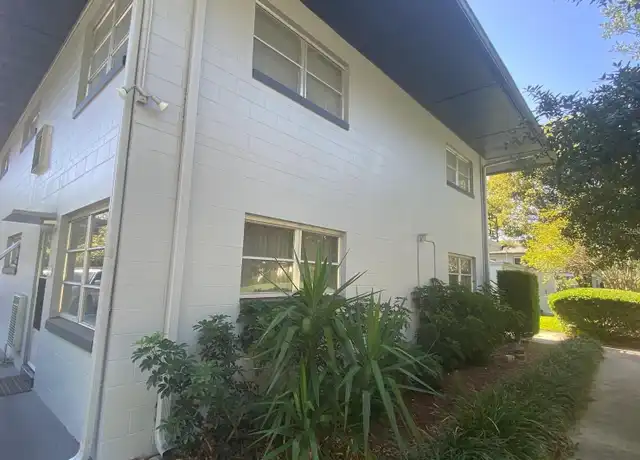 Property at 825 N Primrose Dr #113, Orlando, FL, 32803, 2 beds, 1 bath, [object Object]