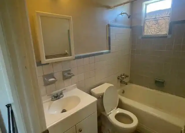Property at 706 Orange Ave Unit 1, Daytona Beach, FL, 32114, 1 bed, 1 bath, [object Object]