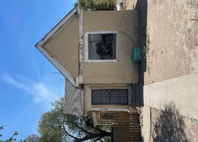 Property at 1220 W 17th St, Pueblo, CO, 81003, 2 beds, 1 bath, [object Object]