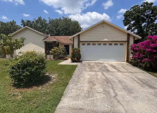 Property at 607 Polynesian Ct, Kissimmee, FL, 34758, 4 beds, 2 baths, [object Object]