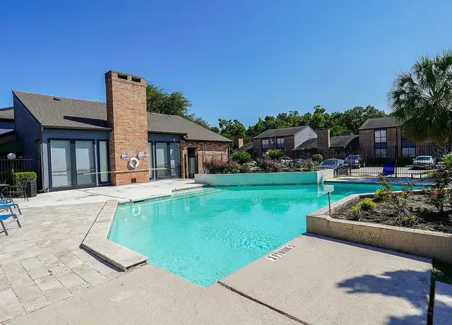 Photo of 13100 Stonefield Dr, Houston, TX 77014