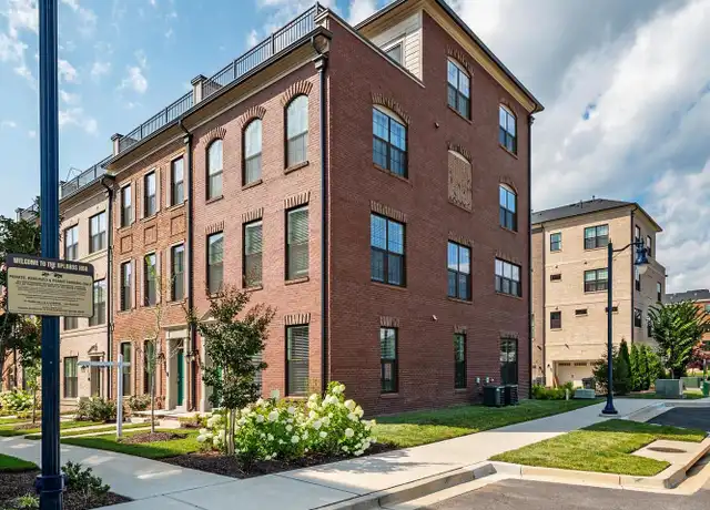 Property at 627 Halsey Way, Forest Heights, MD, 20745, 3 beds, 3.5 baths, [object Object]