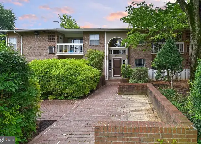 Property at 1952 Kennedy Dr #104, Mc Lean, VA, 22102, 1 bed, 1 bath, [object Object]