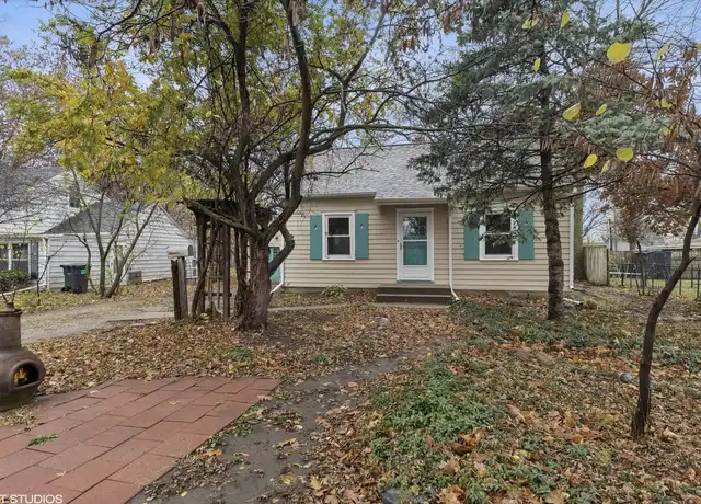 Property at 1217 Scott Ave, Ames, IA, 50014, 4 beds, 2 baths, [object Object]