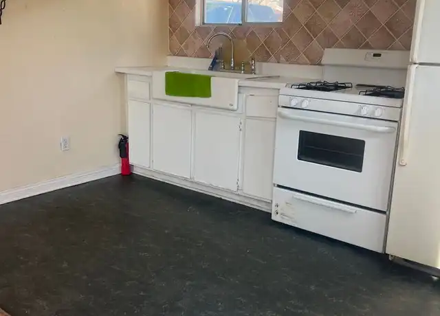Property at 1159 S C St, Oxnard, CA, 93033, 1 bed, 1 bath, [object Object]