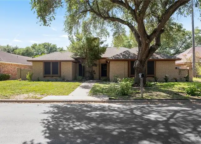 Property at 5009 N 5th St, McAllen, TX, 78504, 3 beds, 2 baths, [object Object]