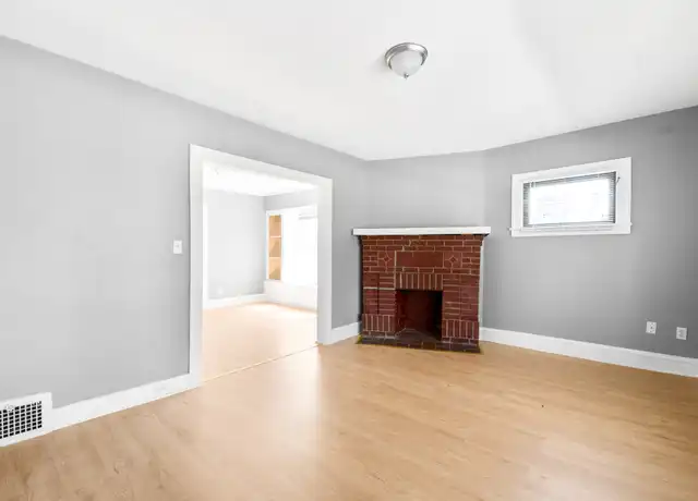 Property at 13617 Glenside Rd Unit B, Cleveland, OH, 44110, 2 beds, 1 bath, [object Object]