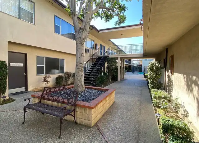 Property at Arcadian Apartments - 922 W Huntington Dr, Arcadia, CA, 91007, 1 bed, 1 bath, [object Object]