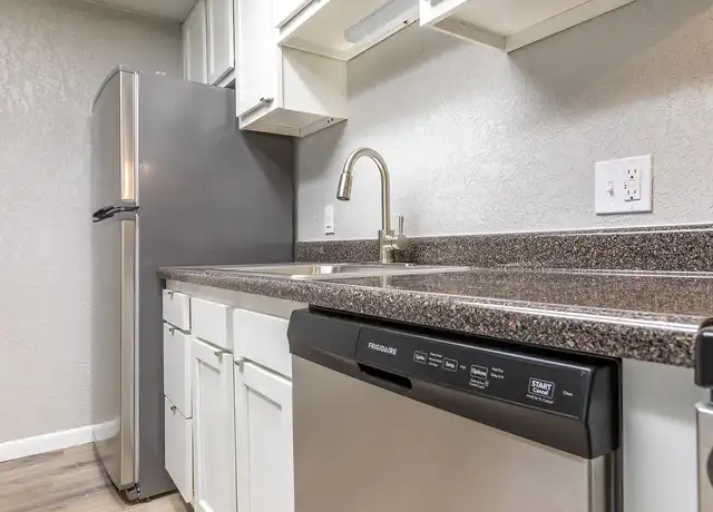 Property at Olivewood Apartments - 15187 Olivewood Dr, Sterling Heights, MI, 48313, 1-2 bed, 1 bath, [object Object]